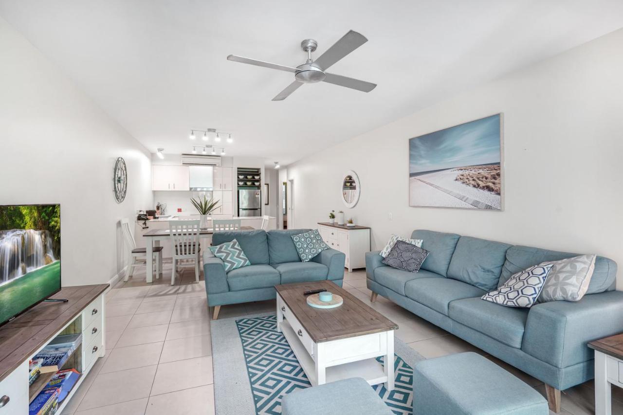 The Beach Club Premium Private Apartments Palm Cove Eksteriør billede