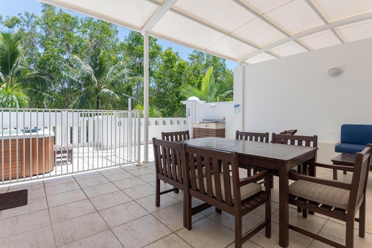 The Beach Club Premium Private Apartments Palm Cove Eksteriør billede