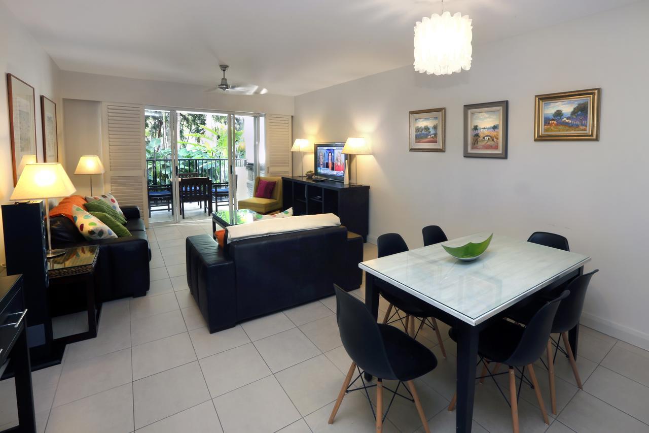 The Beach Club Premium Private Apartments Palm Cove Eksteriør billede