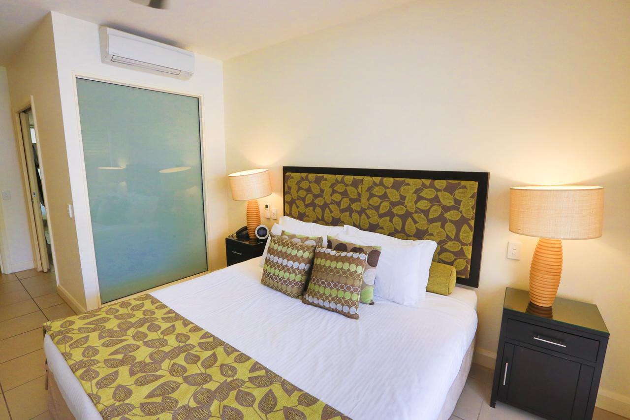 The Beach Club Premium Private Apartments Palm Cove Eksteriør billede