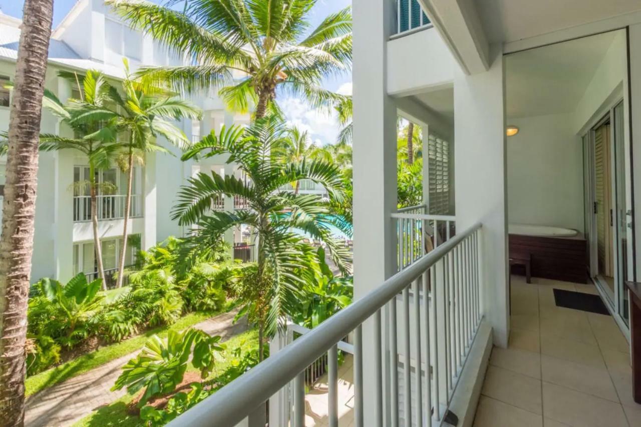 The Beach Club Premium Private Apartments Palm Cove Eksteriør billede